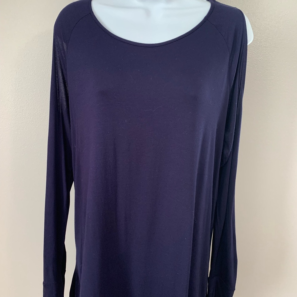 No Comment Cold Shoulder Top - Picture 15 of 16
